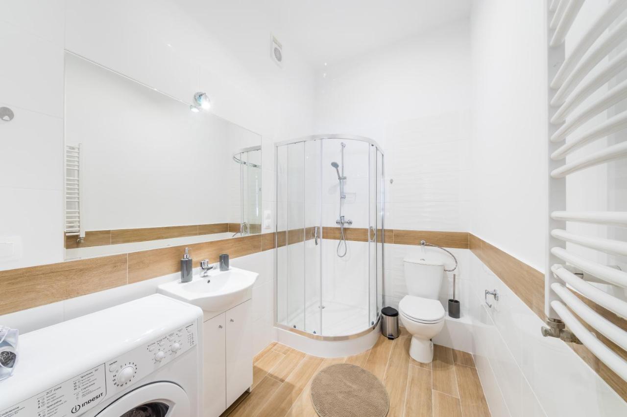 Zelazna Apartment Wawelofts Cracóvia Exterior foto